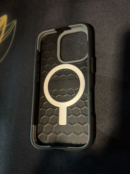 UAG CIVILIAN iPhone 16 Pro CASE รูปที่ 3