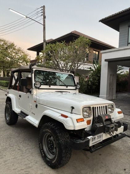 Jeep Wrangler 1967 4.0 Sahara 4WD เบนซิน เกียร์ธรรมดา ขาว รูปที่ 2