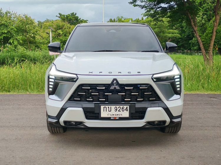 รถ Mitsubishi X-FORCE 1.6 HEV สี ขาว