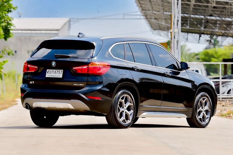 BMW X1 2020 2.0 sDrive18d xLine Utility-car ดีเซล ไม่ติดแก๊ส เกียร์อัตโนมัติ ดำ รูปที่ 3