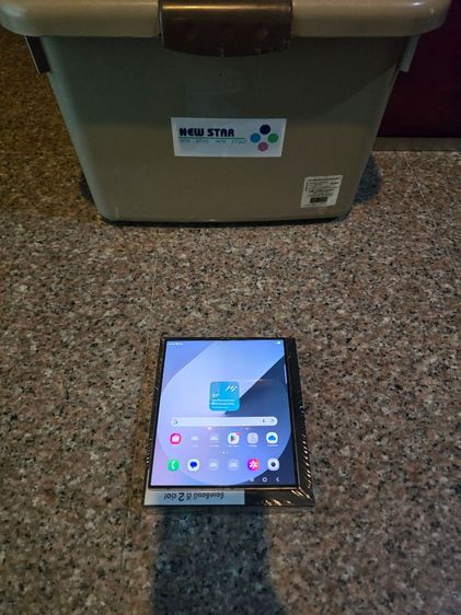 Galaxy Z Fold 5 256 GB ขายSamsungFold6สีหายากSilver Shadow 256กิ๊กสภาพสวยมากๆๆใช้งานดีทุกๆฟังชั่นถูกมากกกก