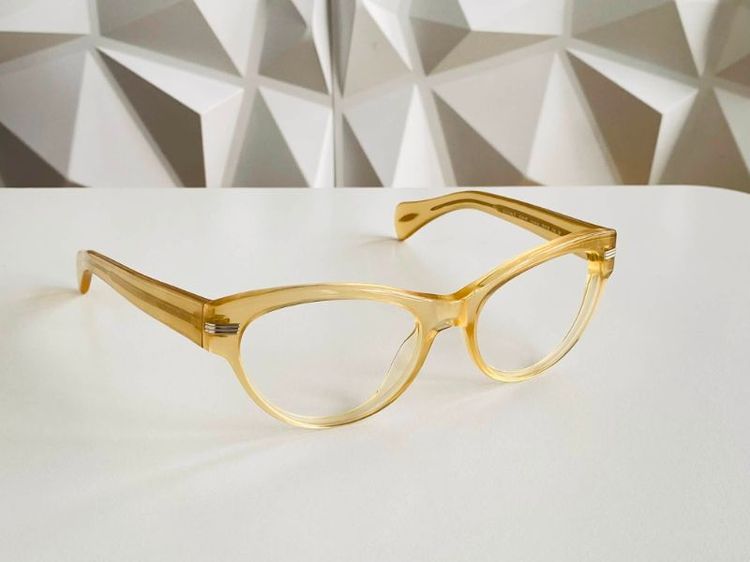อื่นๆ แว่นสายตา กรอบเเว่นตา  Oliver Peoples