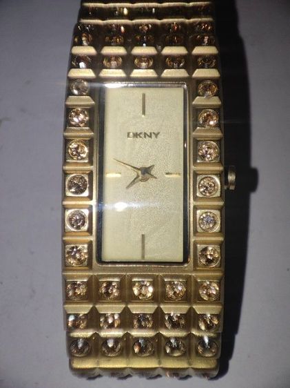 DKNY แท้ รุ่นNY-8245 สภาพสวยสมบูรณ์ รูปที่ 2