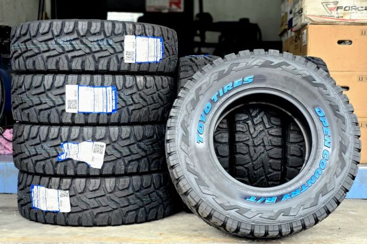 ยางใหม่ Toyo 265/75/16 ปี25