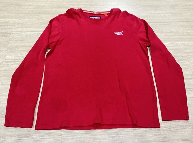 เสื้อยืดแขนยาว