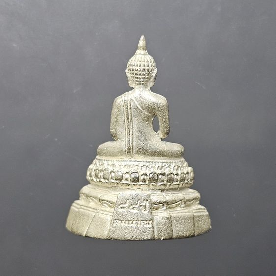 พระพุทธคมนาคมบพิธ ลอยองค์ เนื้อเงิน ที่ระลึก 84 ปี กระทรวงคมนาคม พ.ศ.2539 พร้อมกล่องเดิม รูปที่ 4