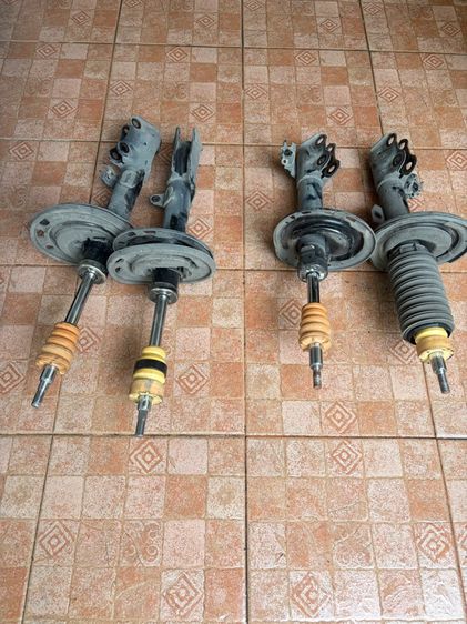 โช้ค camry ACV50 คู่หน้าหลัง
