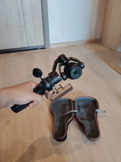 ขายกล้องวีดีโอกันสั่น DJI Osmo มือสองสภาพดี พร้อมเคสแท้ นัดรับกรุงเทพฯ