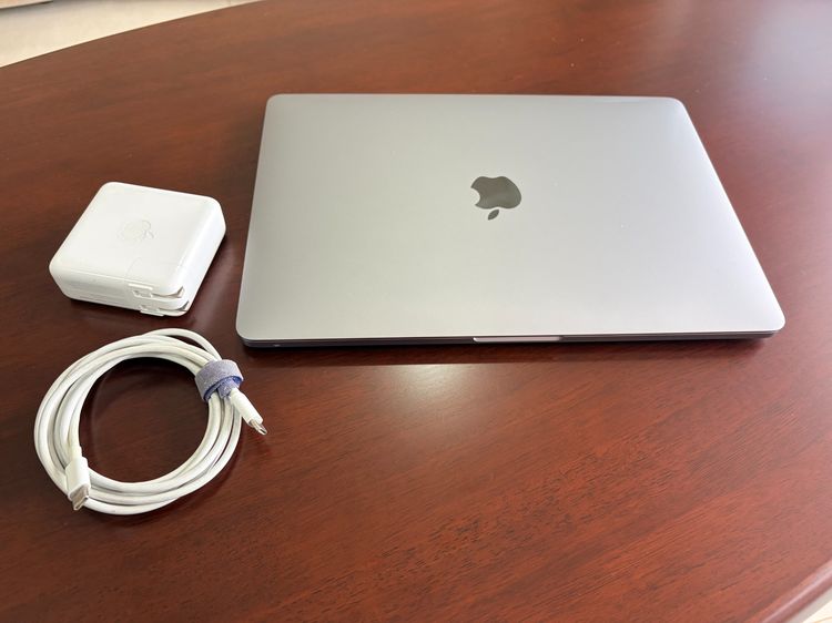 Apple Macbook Pro 13 Inch แมค โอเอส 16 กิกะไบต์ USB ไม่ใช่ MacBook Pro 13" M1 (2020) - 16GB - 512GB – Excellent Condition – Cash Only