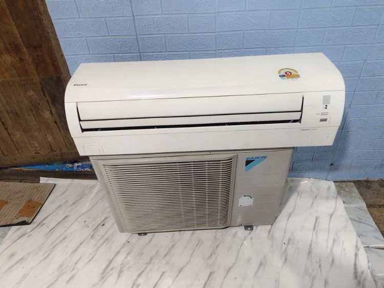 แอร์ Daikin 18,000 BTU ปี 21 ใช้งานปกติพร้อมติดตั้งรับประกัน 3 เดือนสนใจโทร 096 947-1136