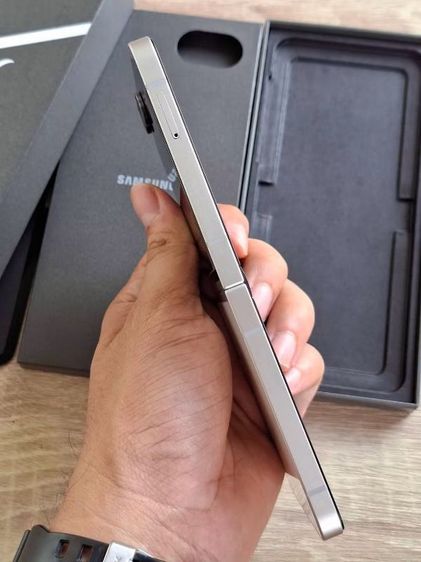 Samsung Galaxy Z Flip 7 FE (งดต่อ) รูปที่ 8