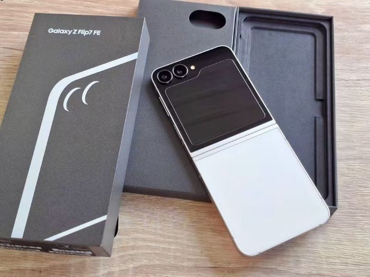 Samsung Galaxy Z Flip 7 FE (งดต่อ) รูปที่ 2