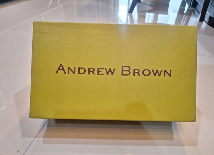 รองเท้า Andrew Brown Size 42
