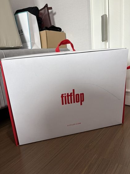 รองเืท้าบูทเดินหิมะ fitflop