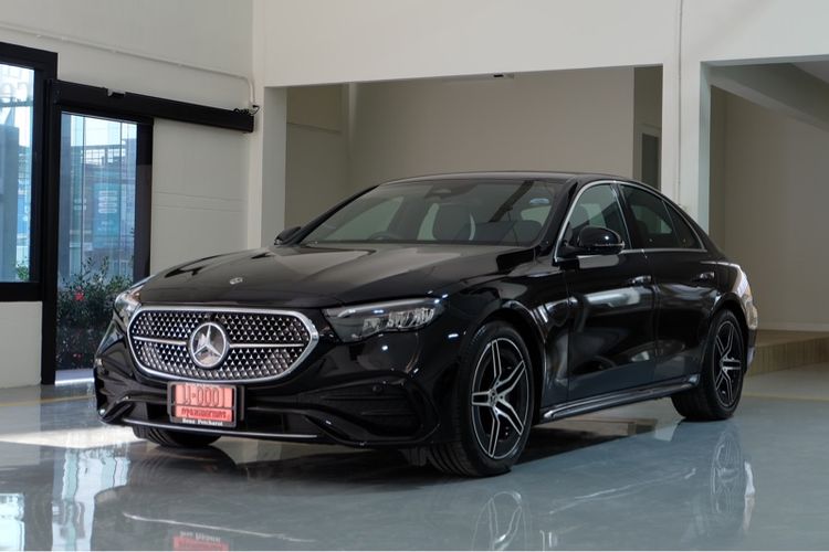 Mercedes-Benz E-Class 2024 E220d Sedan ดีเซล ไม่ติดแก๊ส เกียร์อัตโนมัติ ดำ