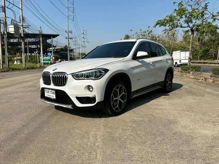 BMW X1 2018 1.5 sDrive18i xLine Utility-car เบนซิน ไม่ติดแก๊ส เกียร์อัตโนมัติ ขาว รูปที่ 2