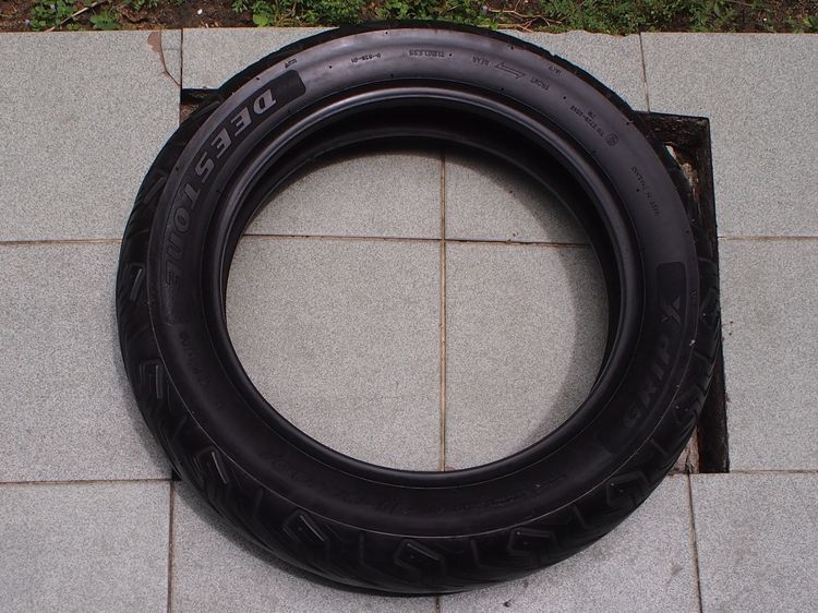 ยาง มอเตอร์ไซด์ Scooter ขอบ 12 รูปที่ 11