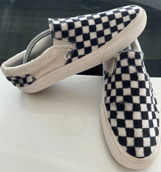 ขายถูก Van Slip-on Classic แบบขนฟู สวยมากๆ size 43/280-285cm ของแท้ 100%