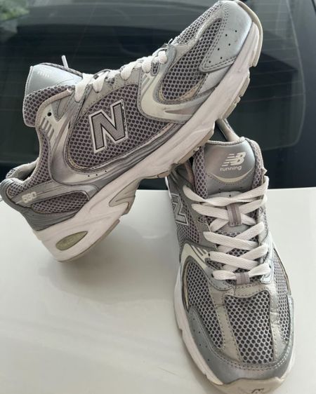 ขายถูก  New Balance MR530RS สีบรอนซ์เงิน สวยๆ size 42.5/270cm ของแท้ 100%