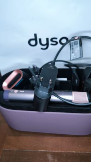 ไดร์เป่าผม Dyson รูปที่ 3