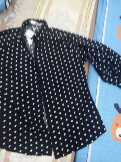 เสื้อผู้หญิง