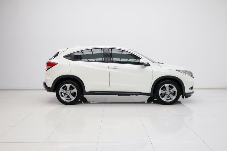 Honda HR-V 2015 1.8 E Utility-car เบนซิน ไม่ติดแก๊ส เกียร์อัตโนมัติ ขาว รูปที่ 3