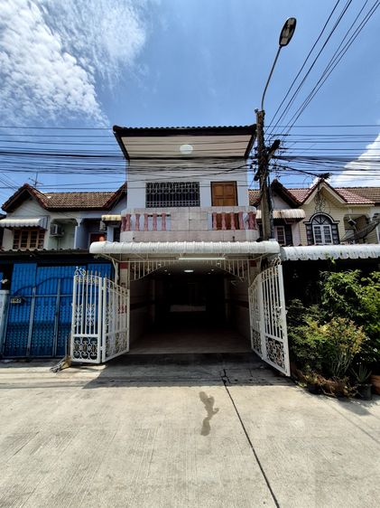 บ้านทาวน์เฮ้าส์ให้เช่า 15,000 บาทติดถนนกัลปพฤกษ์ บางแค โรงเรียนนานาชาติบริติซโคลัมเบีย โฮมโปร และบิ๊กซี