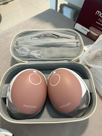 เครื่อบปั๊มนม momcozy m9
