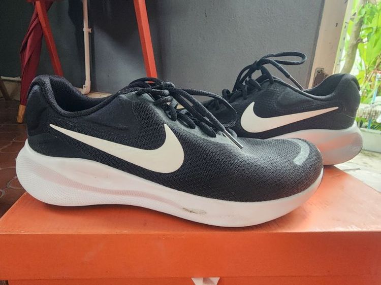 Nike Revolution - wide รูปที่ 3