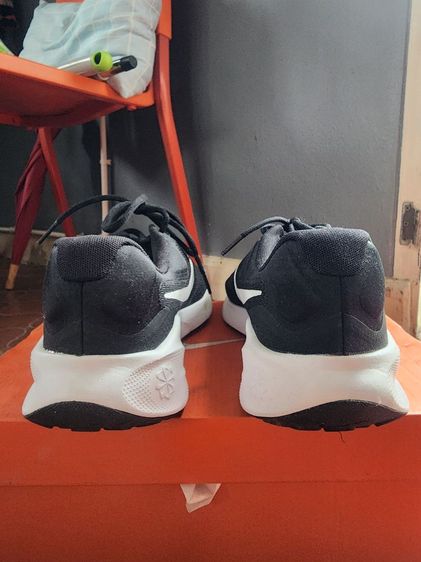 Nike Revolution - wide รูปที่ 4