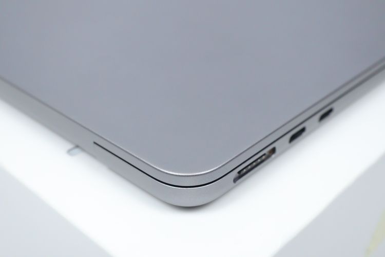 MacBook Air M2 13" 8.256GB  รูปที่ 11