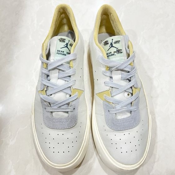 Nike Airขายรองเท้า Jordan Series .05 “Dear Future ของแท้💯 สภาพดี รูปที่ 2