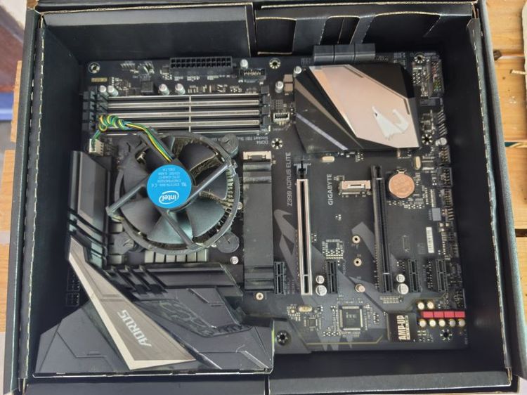 i5-9400F + บอร์ด Gigabyte Aorus Z390 Elite รูปที่ 2