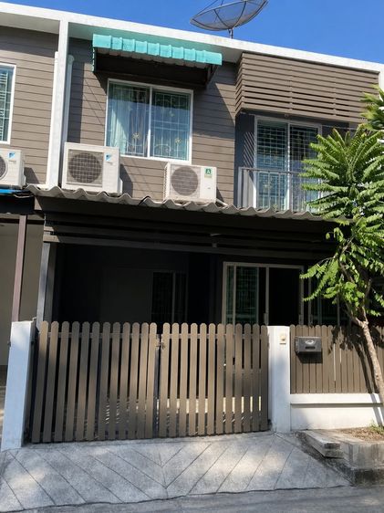 Areeya Property มีบางส่วน 2014 ทาวน์เฮ้าส์บางนา 3 ห้องนอน ราคาพิเศษเพียง 2.09 ล้านบาท