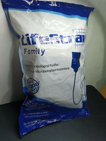 LifeStraw Family เครื่องกรองน้ำพกพาแบบแขวน กรองน้ำสะอาด 18,000 ลิตร สำหรับตั้งแคมป์และฉุกเฉิน
