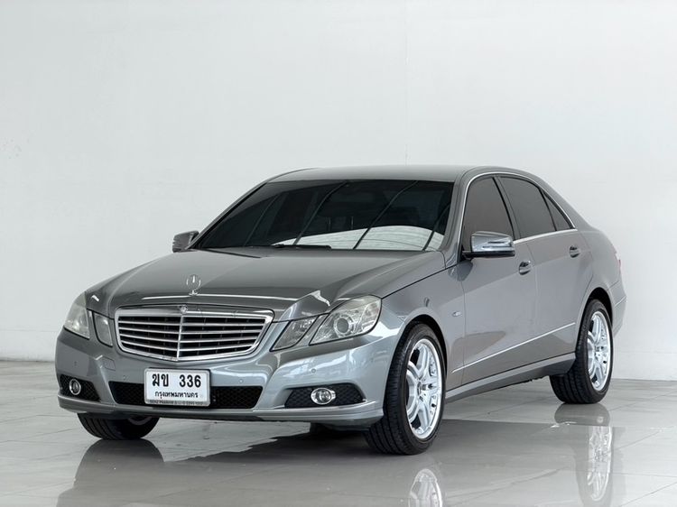 รถ Mercedes-Benz E-Class E200 CGI สี เทา