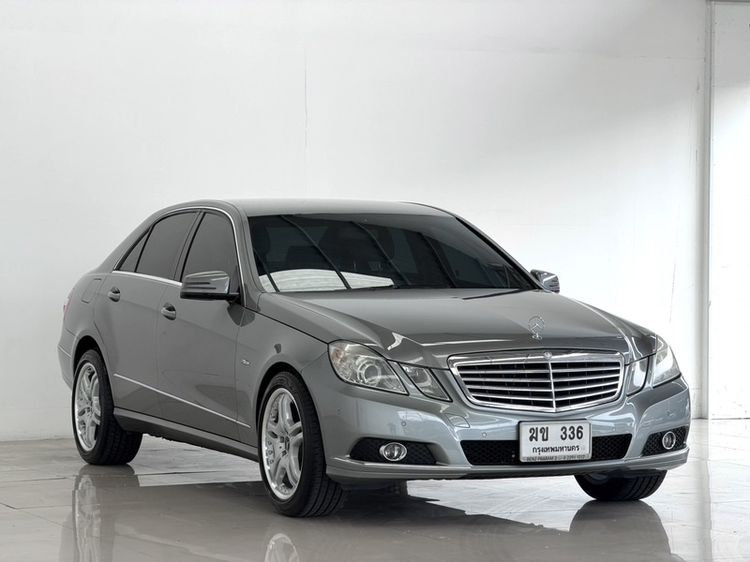 Mercedes-Benz E-Class 2010 E200 CGI Sedan เบนซิน เกียร์อัตโนมัติ เทา รูปที่ 3