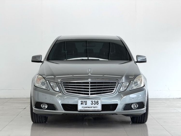 Mercedes-Benz E-Class 2010 E200 CGI Sedan เบนซิน เกียร์อัตโนมัติ เทา รูปที่ 2