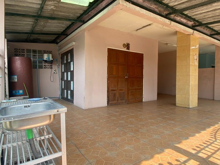 มีบางส่วน ทาวเฮ้าส์ รูปที่ 4