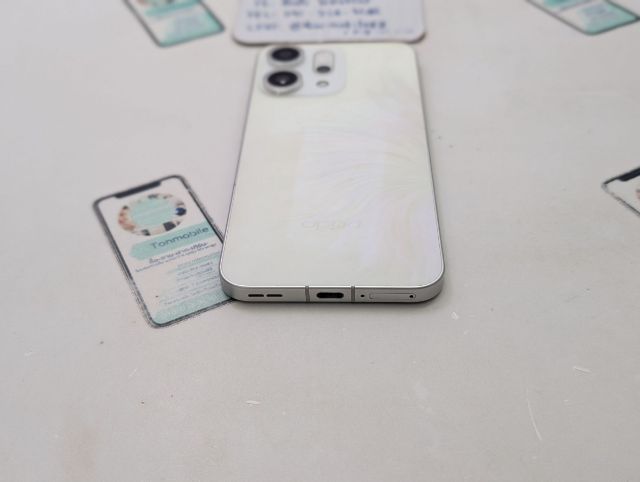 Oppo Reno 14 5G มีตำหนิ รูปที่ 6