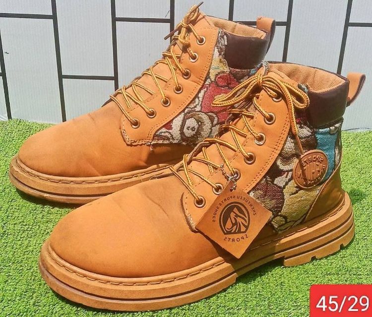 รองเท้าหนังราคา299บาททุกคู่