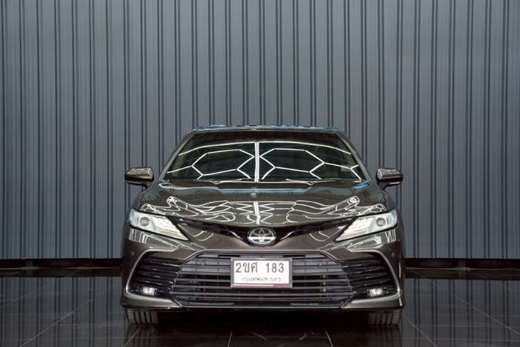 Toyota Camry 2021 2.5 Premium Sedan เบนซิน ไม่ติดแก๊ส เกียร์อัตโนมัติ เทา รูปที่ 2
