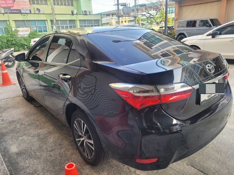 Toyota Altis 2017 1.6 G Sedan เบนซิน ไม่ติดแก๊ส เกียร์อัตโนมัติ ดำ รูปที่ 2