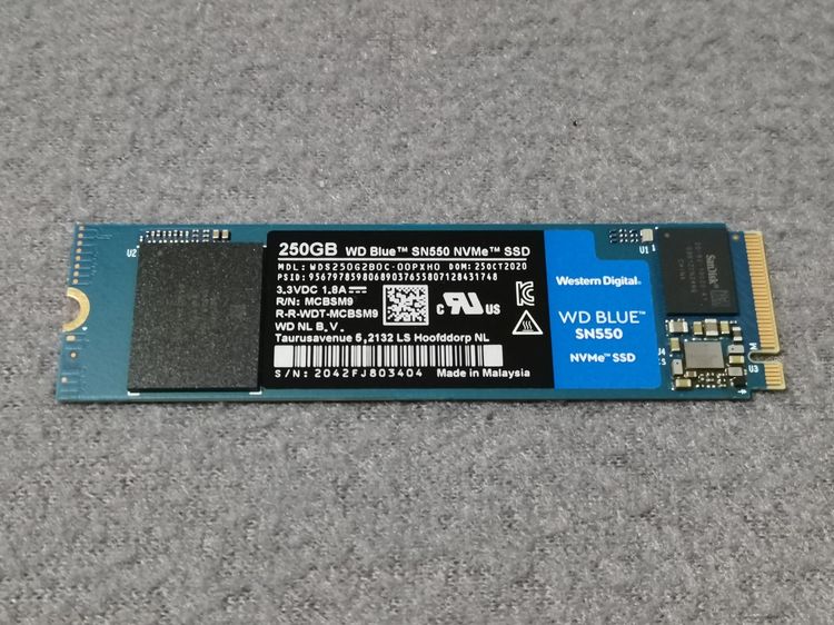 ที่เก็บข้อมูลและเมมโมรี่การ์ด SSD M.2 NVMe WD Blue SN550 250GB