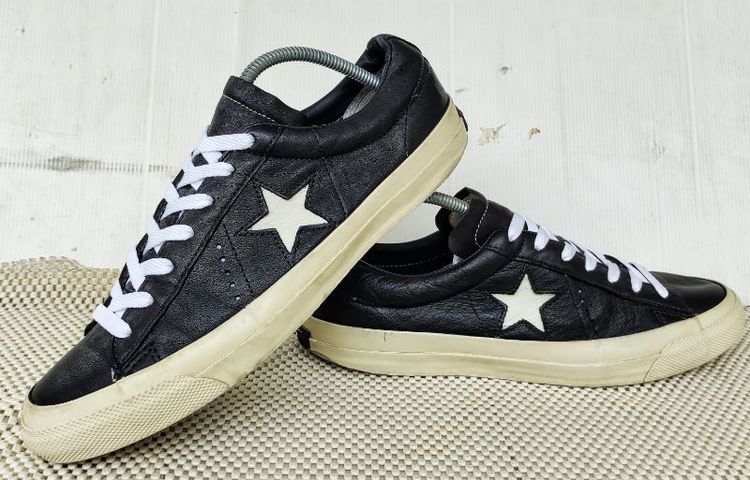 รองเท้า💥Converse One star💥ของแท้‼️หนังสีดำ‼️พื้นเดิม สวยๆ เดิมๆ สภาพดี💥ไซร์ 43