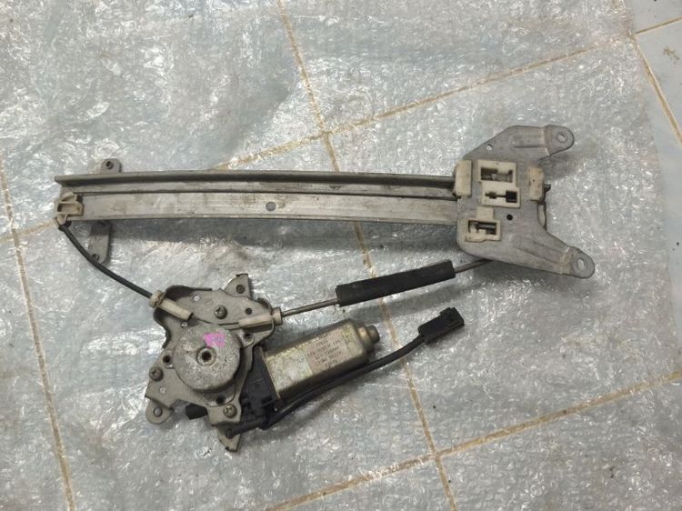 ปล่อยต่ออะไหล่Nissan Sunny b14 รูปที่ 9