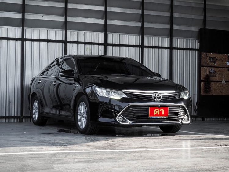 รถ Toyota Camry 2.0 G สี ดำ