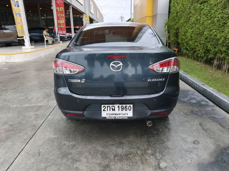 Mazda Mazda 2 2013 1.5 Elegance Spirit Sedan เบนซิน ไม่ติดแก๊ส เกียร์อัตโนมัติ เทา รูปที่ 4