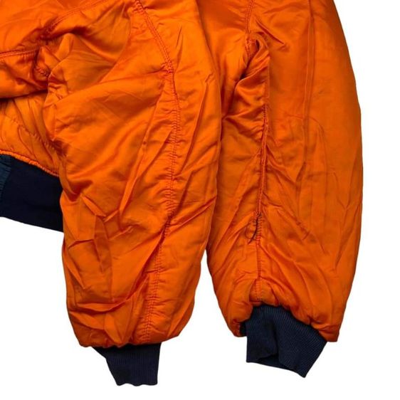 ขายเสื้อเจคเกตไฟท์อัลฟ้าไซร์xlสีนำเงินไม่ขาดไม่ปะสีเข้มสวย รูปที่ 7