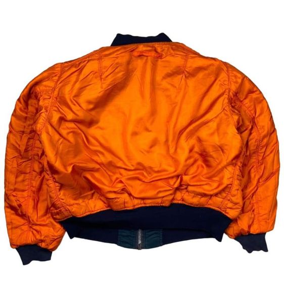 ขายเสื้อเจคเกตไฟท์อัลฟ้าไซร์xlสีนำเงินไม่ขาดไม่ปะสีเข้มสวย รูปที่ 6